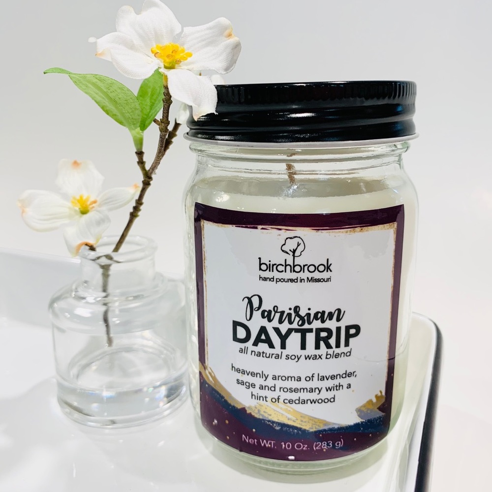 10 Oz Soy Candle - Parisian Daytrip